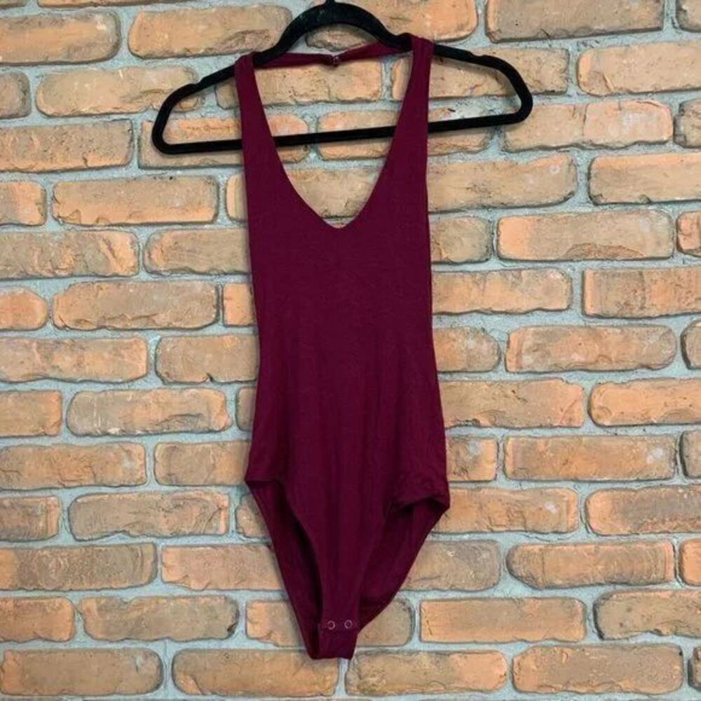 Aeropostale Womens Small Bodysuit Burgundy Sleeveless Halter Tank Top Basic Snap - Picture 1 of 6